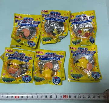 총 6점 DyDo 포켓몬 피규어 스트랩 피카츄