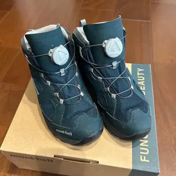 mont-bell 다크 블루 등산화 보아 시스템