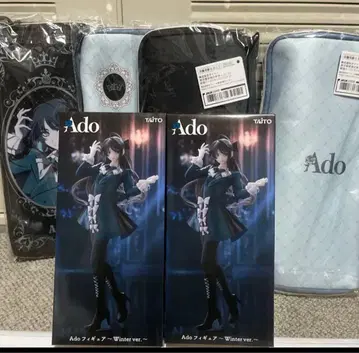 Ado 라운드원 한정판 피규어. x 2 응원봉 케이스 2종 x 2