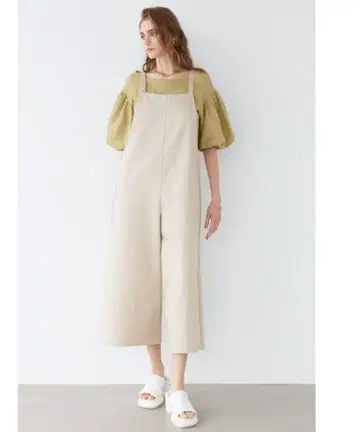 미개봉 새상품 ALEXIA STAM 알렉시아 스탬 와이드 팬츠 살로펫 M