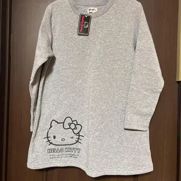 미사용 새상품 Hello Kitty 긴팔 룸웨어