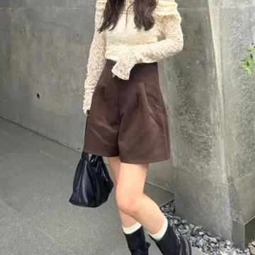 그레일 [M] 고급 쿨 럭셔리 가을 컬러 턱 인조 가죽 숏팬츠