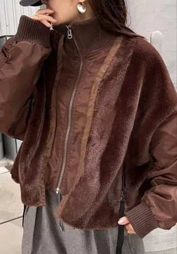 [ etsinta ] 퍼 절개 숏 스탠드 자켓