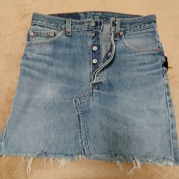Levi's 라이트 블루 데님 미니 스커트