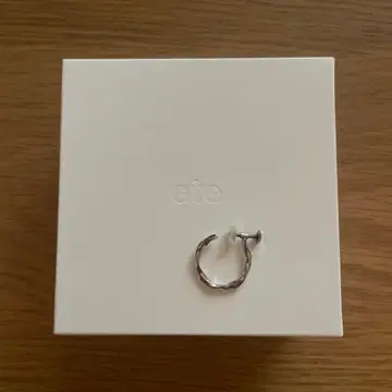 ete 실버 트위스트 후프 귀찌 S