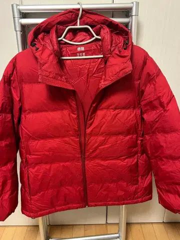 유니클로 남성용 심리스 다운 파카