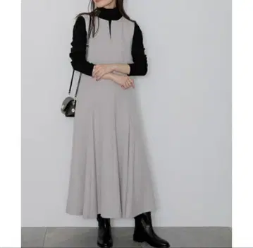 새상품 택 포함 어반 리서치 서니 라벨 울라이크 플레어 원피스