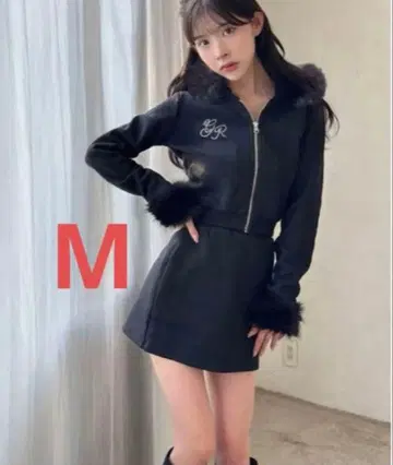 가격 인하 퍼 후드티 x 미니스커트 맨투맨 셋업 GRL