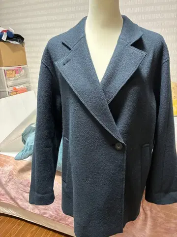 23구 울 코트 새상품급 사이즈 38