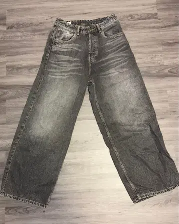 ZARA 엑스트라 배기 EUR38 슈퍼 배기 핏 청바지