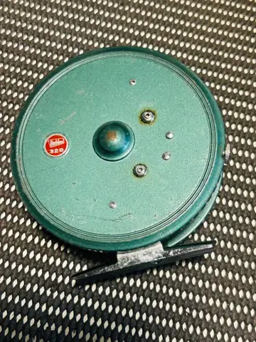 HENDON 320 플라이 릴 그린