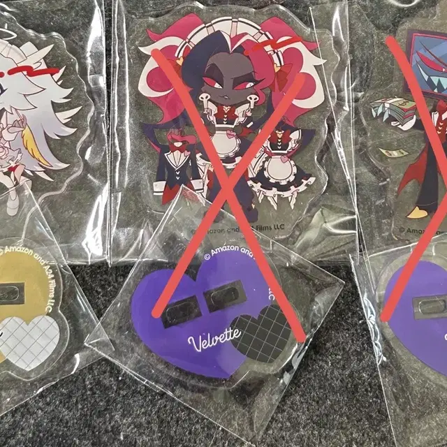 해즈빈 호텔 에밀리 미니아크릴 스탠드