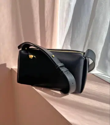 소프트 인조 가죽 숄더백 BA-204