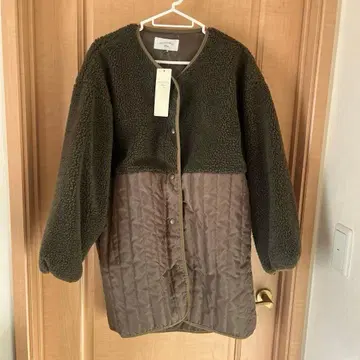 새상품 사만사 모스모스 올리브 그린 충전솜 플리스 자켓