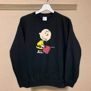 새상품 BANKSY 뱅크시 찰리 브라운 트레이닝복