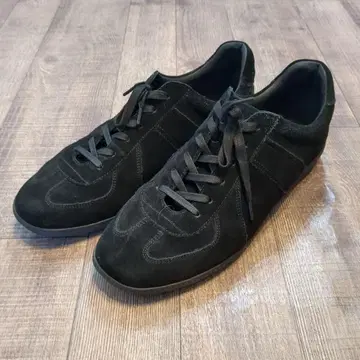 저먼 트레이너 블랙 스웨이드