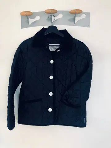 Traditional Weatherwear 퀼팅 자켓 사이즈 34