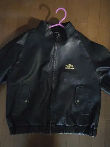 UMBRO 블랙 가죽 자켓