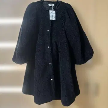 Myu 테디 페플럼 레이디 코트 블랙 새상품 네고 불가