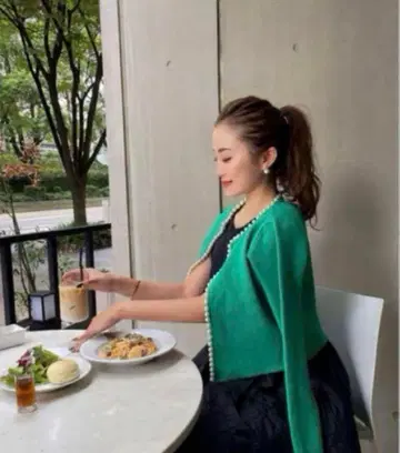 셰리에 sheller 펄 장식 가디건