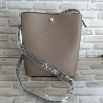 가벼운 가방 다크 베이지 합성 피혁 숄더백 새상품