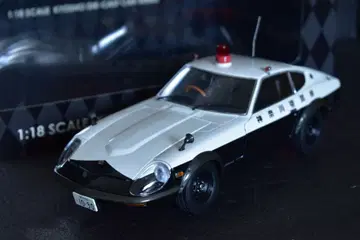 1/18 교쇼 닛산 페어레이디 Z 240ZG 가나가와현경 순찰차 풀 개폐