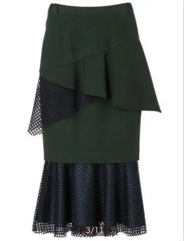 UN3D. 메쉬 도킹 롱 스커트