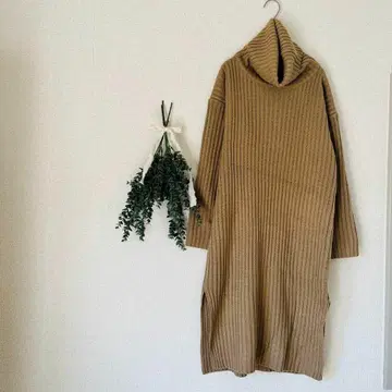 피프스 터틀 니트 원피스 / 브라운 레이나 호시 프로듀스 리브