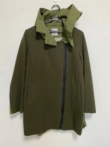 마츠오 인터내셔널 큐브큐브 코트