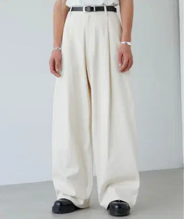 Wide balloon denim / 와이드 벌룬 데님