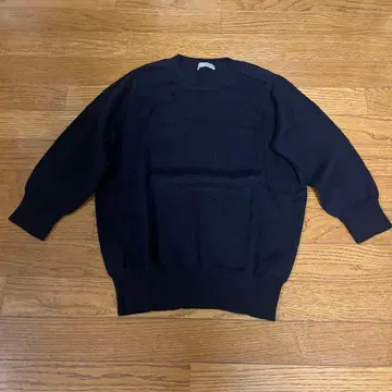 익명 배송 MARGARET HOWELL 네이비 스웨터 사이즈 II