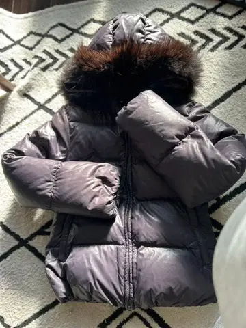 DUVETICA 후드 부착 다운 자켓 40