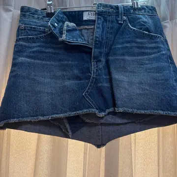 GYDA 스커트 라이크 데님 숏팬츠