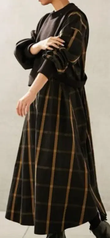 하프 맨투맨 원피스 SUMI STYLE