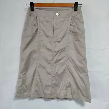 COUP DE CHANCE 무릎 기장 타이트 스커트 캐주얼 베이지 36