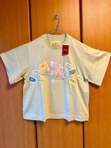 PINK HOUSE 꽃과 아기 염소 T셔츠