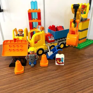 레고 듀플로 #10813 공사 현장과 자동차