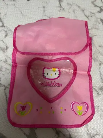 Hello Kitty 하트형 파우치 핑크