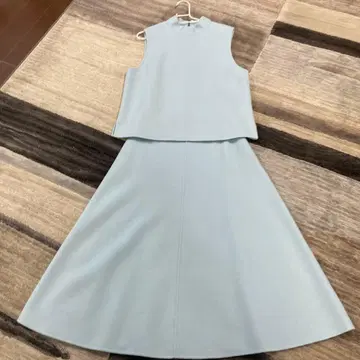 새상품급 띠어리 럭스 캐시미어 혼방 셋업 스커트 상의