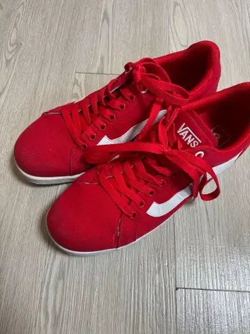 VANS 레드 스니커즈