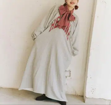 HEBANE 원피스 로리즈팜 미사용 새상품 이번 시즌 신상