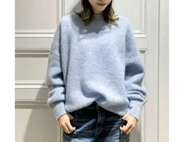 전시만 새상품급 winter kid 모헤어 혼방 쿨넥 니트