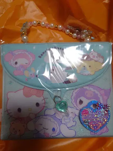 산리오 씰 컬렉션 백 씰북