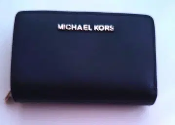 MICHAEL KORS 블랙 접이식 지갑