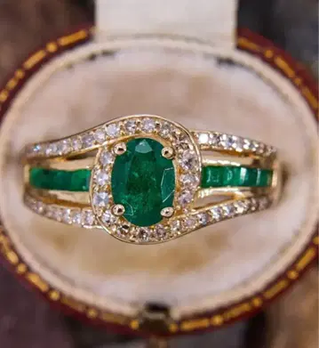 FJ 고품질 큐빅 지르코니아 오벌 컷 반지 그린