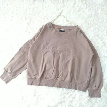 패턴 오버 사이즈 V넥 긴팔 티셔츠 모카 베이지 F