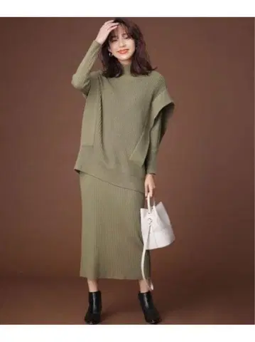 하이넥 베스트 & 리브 원피스 세트