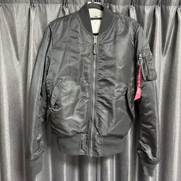 블랙 MA-1 플라이트 자켓