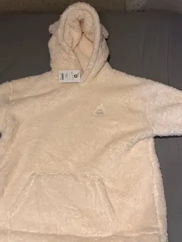 디즈니 보아 후드티 M 사이즈