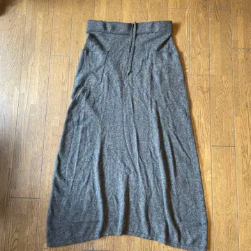 DAMA collection 그레이 캐시미어 100% 스커트
